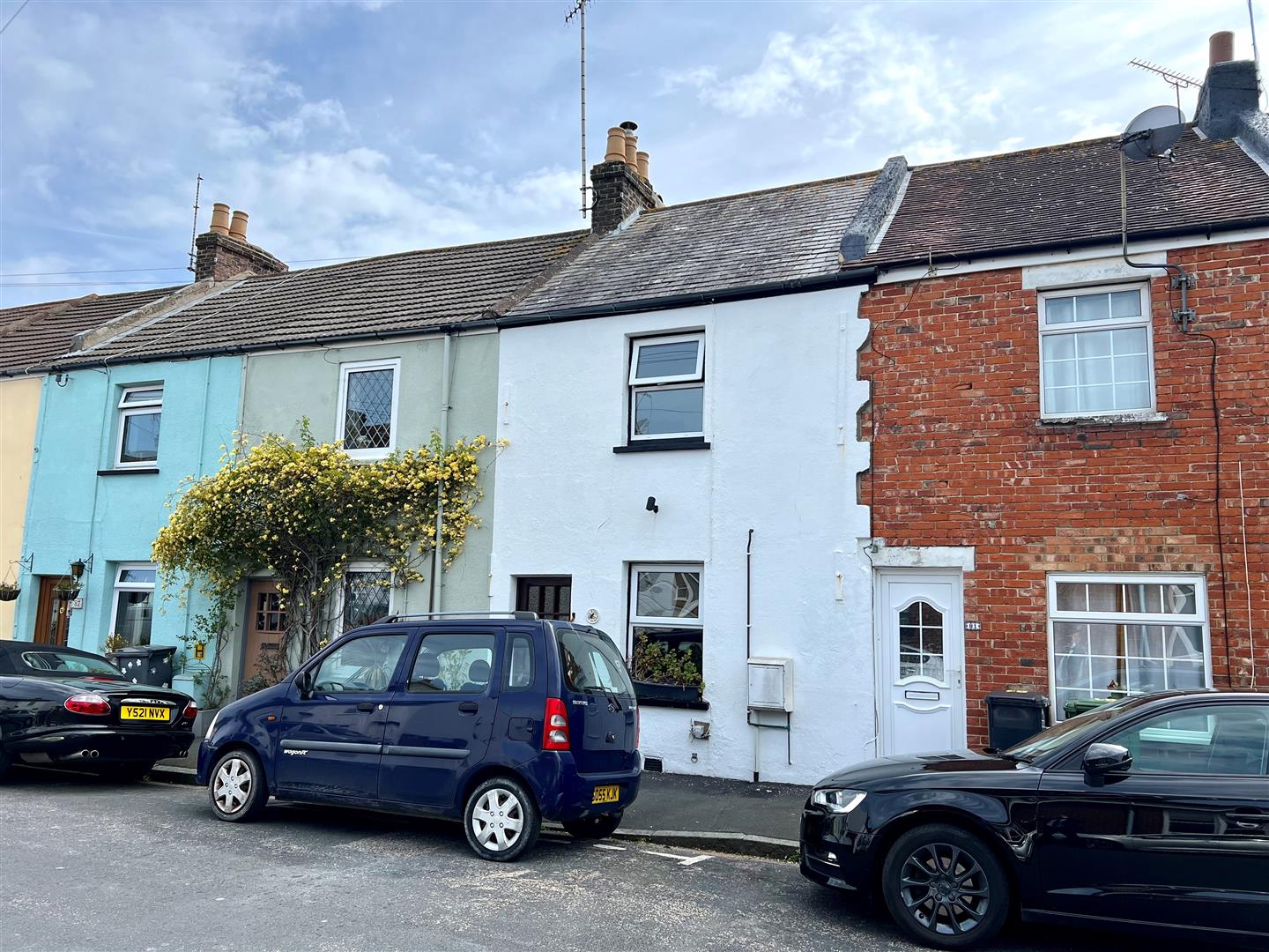 Property Details for Longstone Road Eastbourne East Sussex BN22 8DA